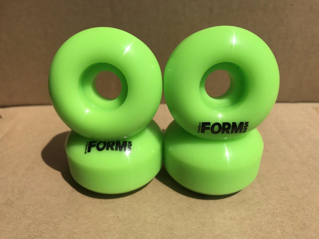 FORM LIME GREEN 54MM 103A (Set of 4)
