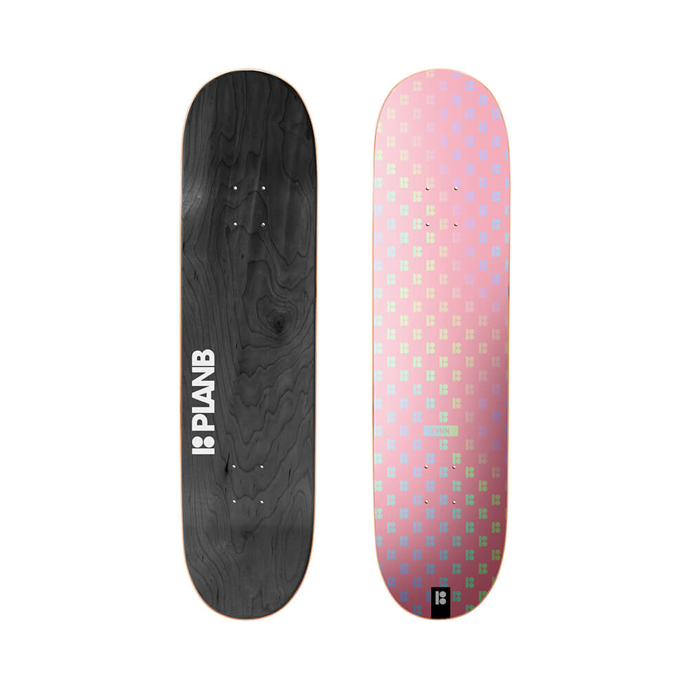 PLAN B FYNN LEW HOLOGRAPHIC DECK 8.25